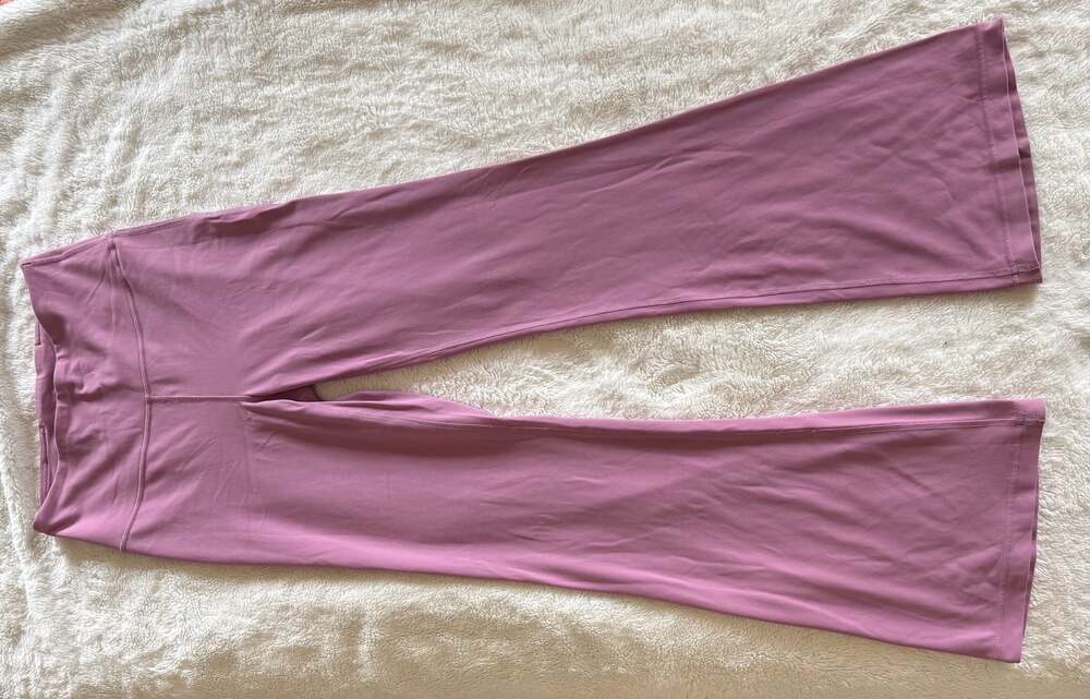 Lululemon Flare Pant Super High Rise | Dusty Mauve | Size 8 - Picture 7 of 9
